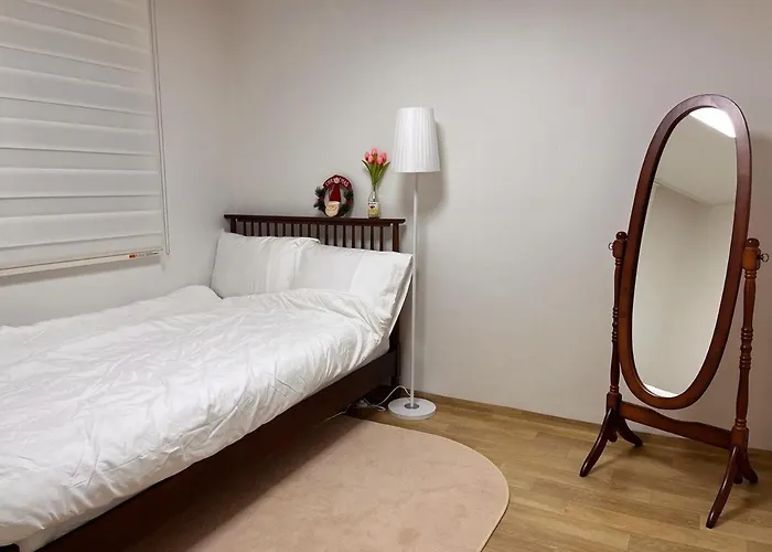 Jamsil Cozy Apartment Seoul